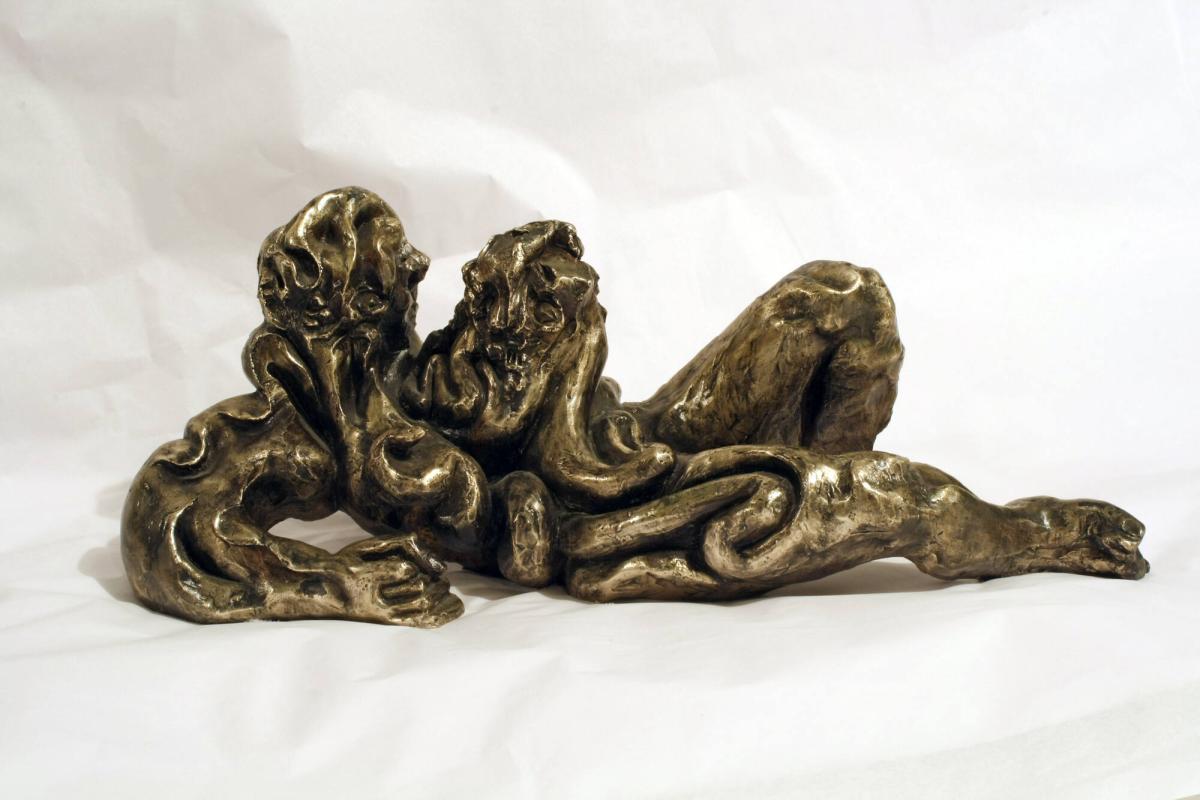 Reclining Curvaceous VI (66)