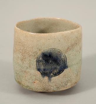 Ofuke Tea Bowl with Three Tokugawa Crests