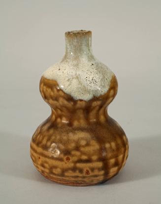 Double Gourd-Shape Vase