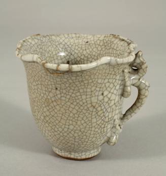 Guan-ware Lotus-form Cup with Dragon Handle