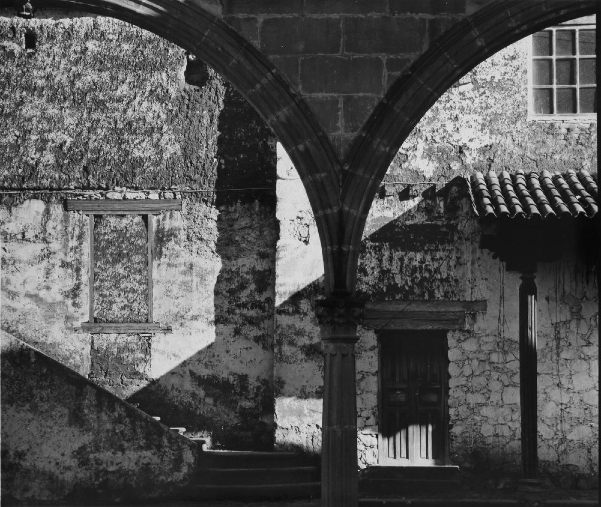 Building and Arch, Mexico