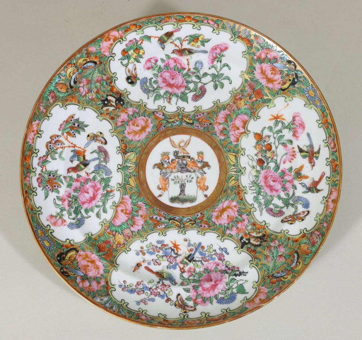 Rose Medallion Armorial Plate